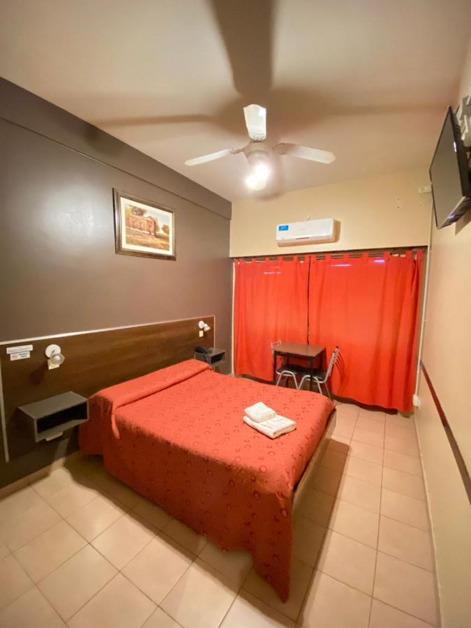 Hotel Viedma Буенос Айрес Екстериор снимка