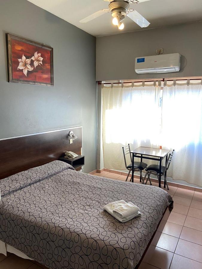 Hotel Viedma Буенос Айрес Екстериор снимка